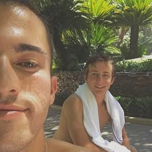 Meet your Posher, Matthew